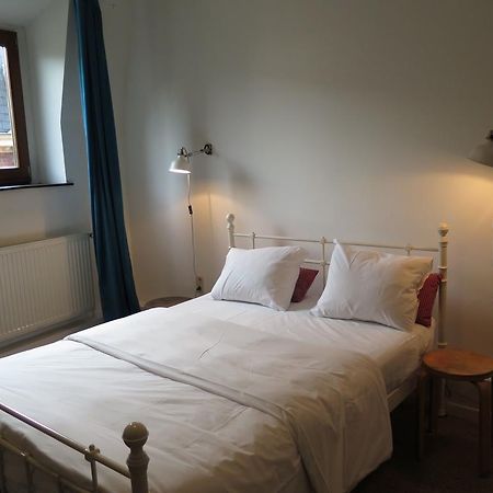 Apartment Jules & Jim Dinant Luaran gambar