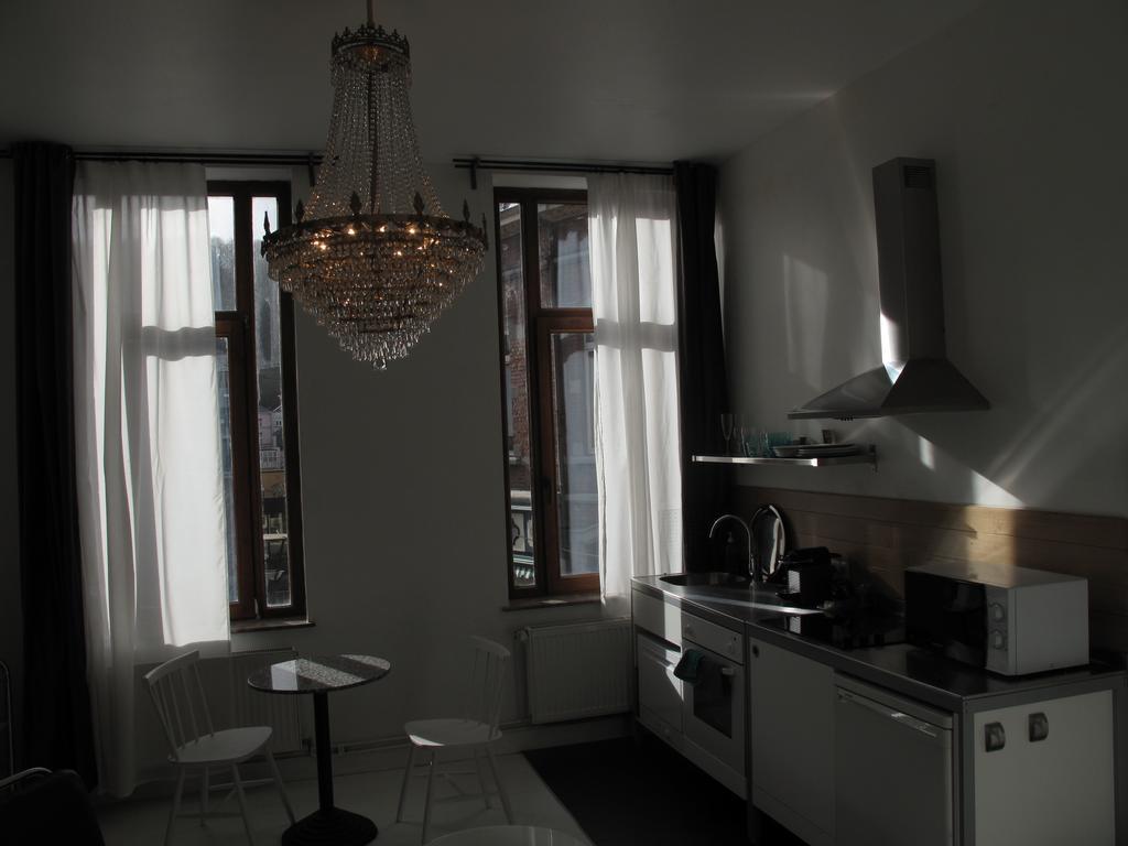 Apartment Jules & Jim Dinant Bilik gambar