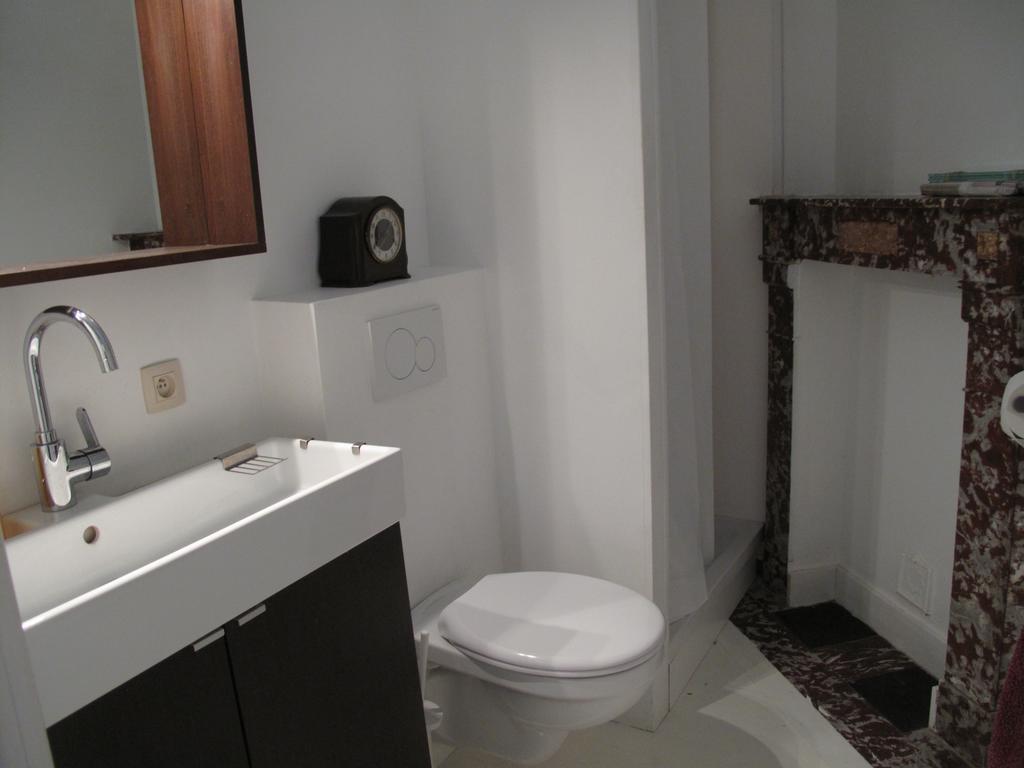 Apartment Jules & Jim Dinant Bilik gambar
